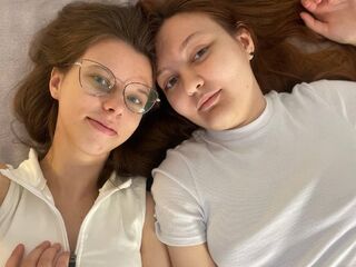 OdiliaAndWilda's Couple live cam shows Profile Image